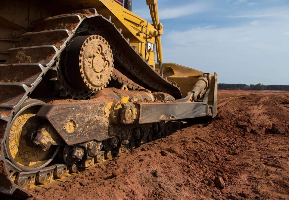 Five Tell-Tale Signs It’s Time for a New Steel Undercarriage