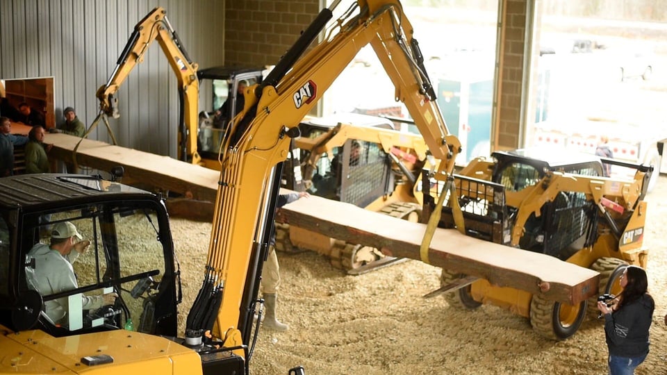 Wilds Sonshine Factory Builds Community