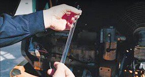 How to Take an Oil Sample Using a Vacuum Extraction Pump