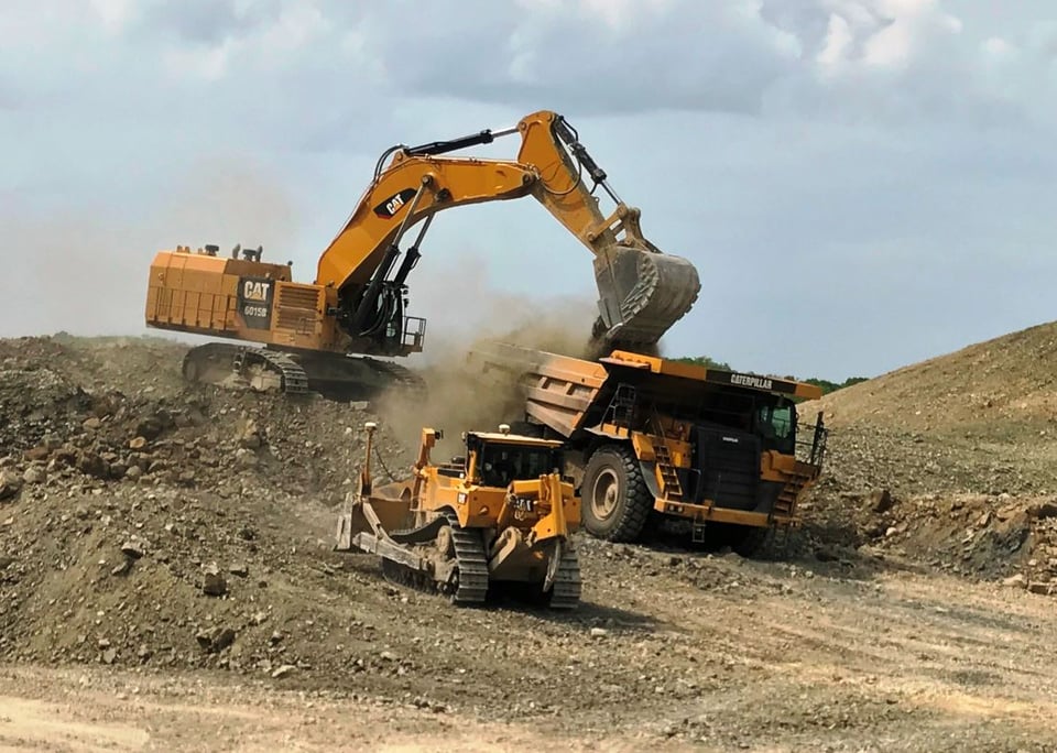 Cat Equipment Drives Southern Beltway Project