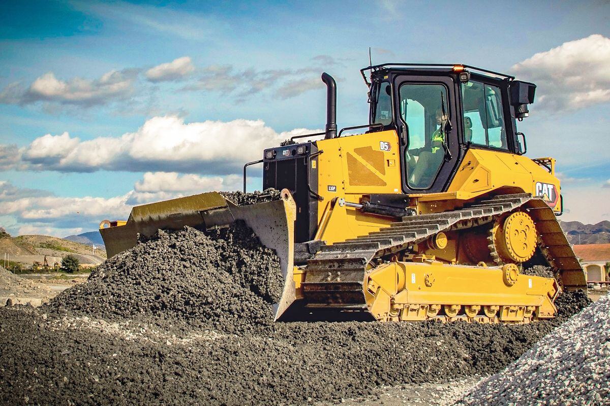 Caterpillar® Launches the New D5 Dozer to Replace the D6N Dozer